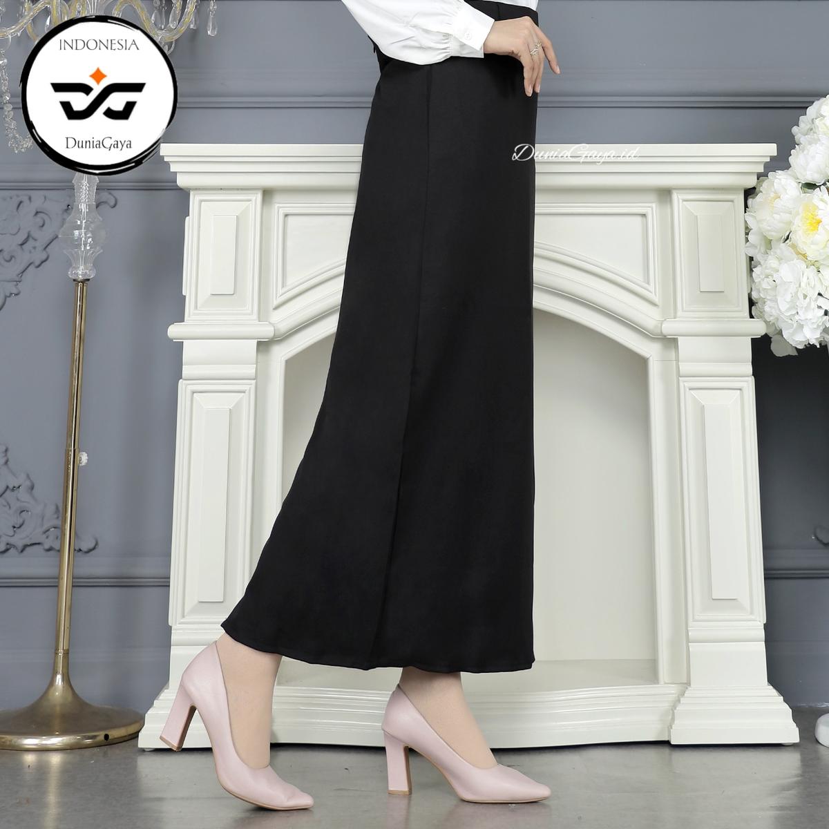 Product detail media - 1